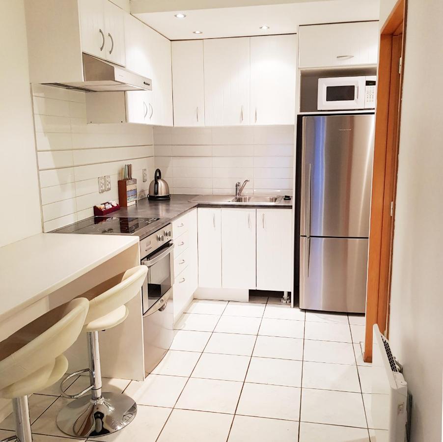 St James Apartments Queenstown Bagian luar foto