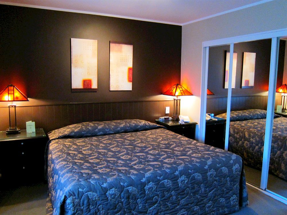 St James Apartments Queenstown Bagian luar foto